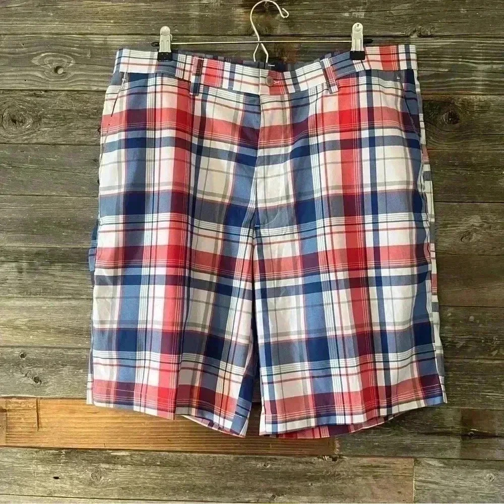Pro Series PGA TOUR  Mens Blue/white/red Plaid Shorts S38